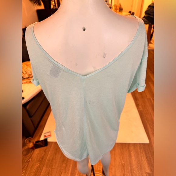 Victoria’s Secret pink blouse - Picture 4 of 5